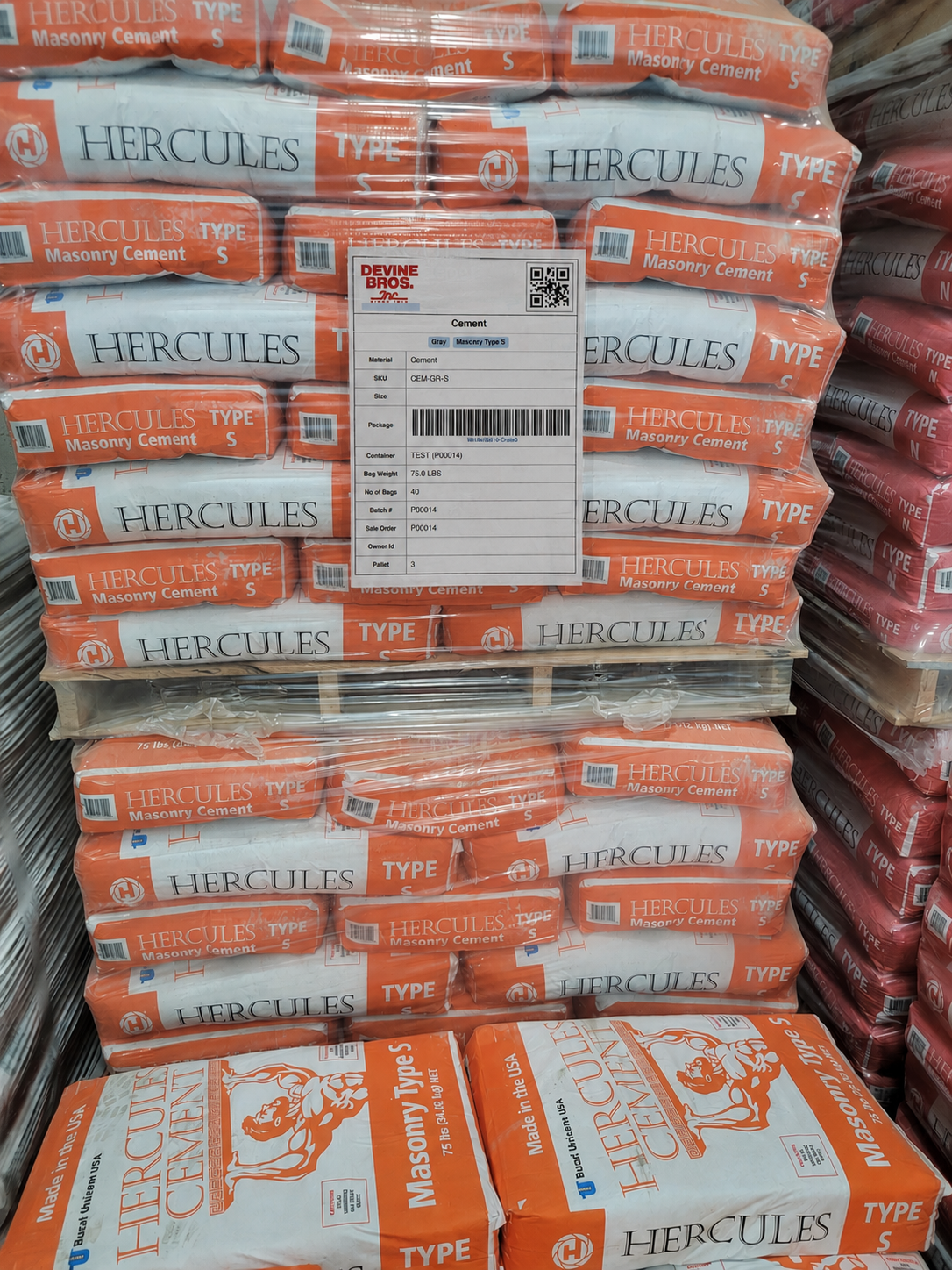 Warehouse pallet with product label